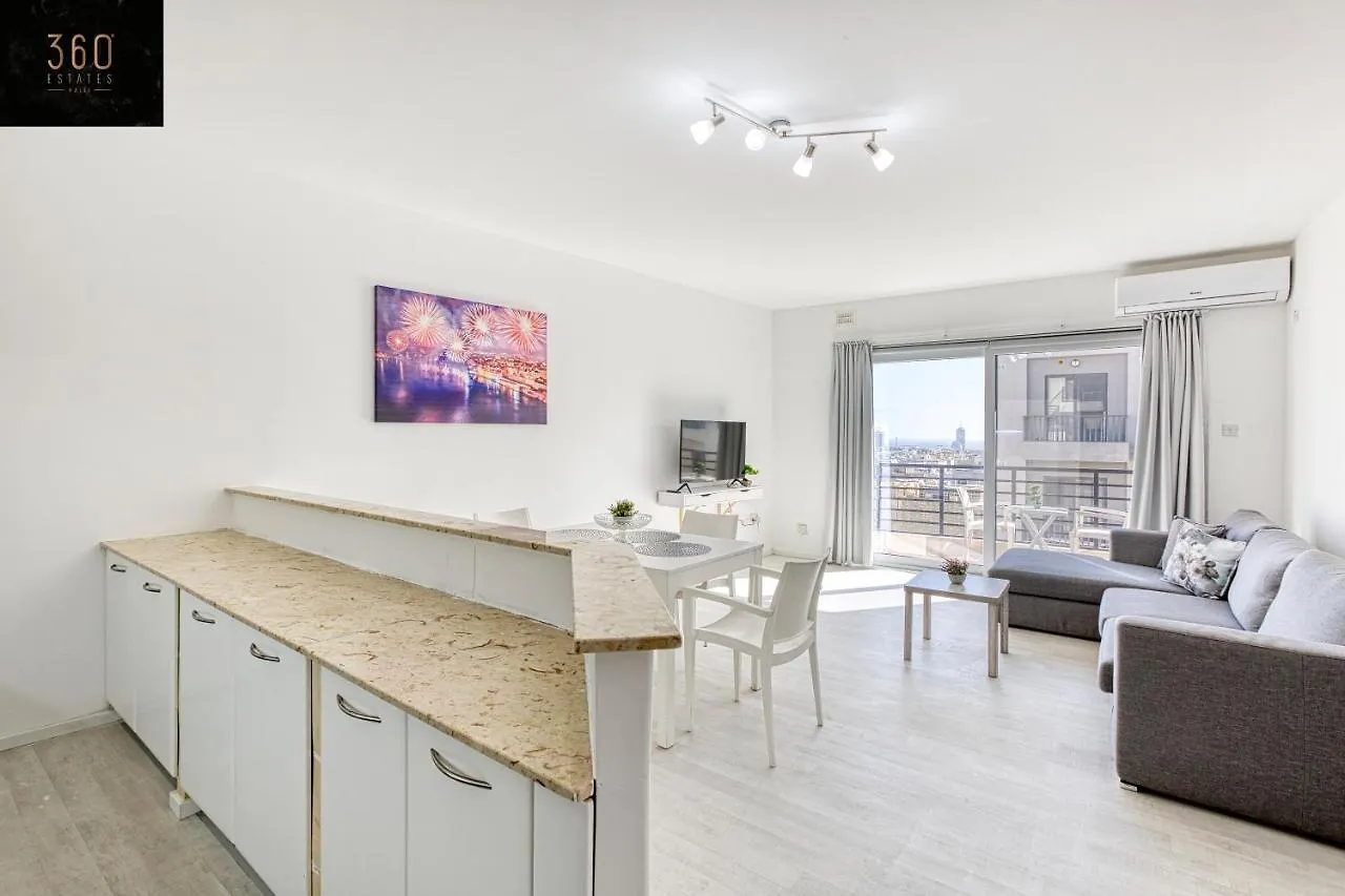Beautiful & Modern 2Br Apartment In San Gwann By 360 Estates Málta