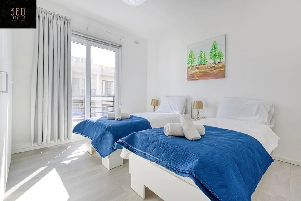 Beautiful & Modern 2Br Apartment In San Gwann By 360 Estates Malta